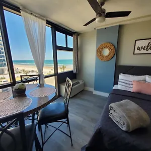 Cozy Private Studio With Beautiful View , Daytona Beach United States